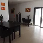 Alojamento de Acomodação e Pequeno-almoço Casa Ceedina & Beauty