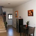 Alojamento de Acomodação e Pequeno-almoço Casa Ceedina & Beauty Batalha