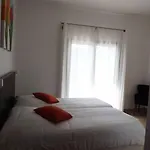 Alojamento de Acomodação e Pequeno-almoço Casa Ceedina & Beauty 4*