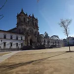 Casa Ceedina & Beauty Alojamento de Acomodação e Pequeno-almoço Batalha