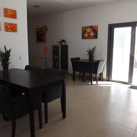 فندق مبيت وإفطار Casa Ceedina & Beauty