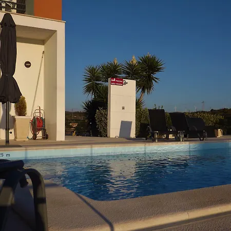 Bed and Breakfast Casa Ceedina & Beauty Batalha