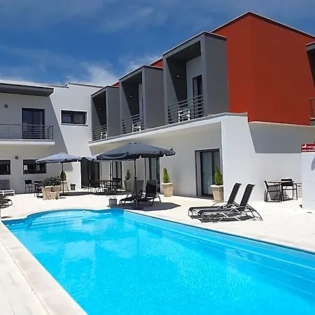 Bed and Breakfast Casa Ceedina & Beauty Batalha