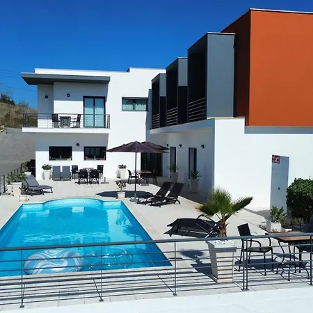 Casa Serra Larga Bed and breakfast