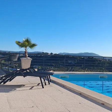 Casa Serra Larga 4* Batalha