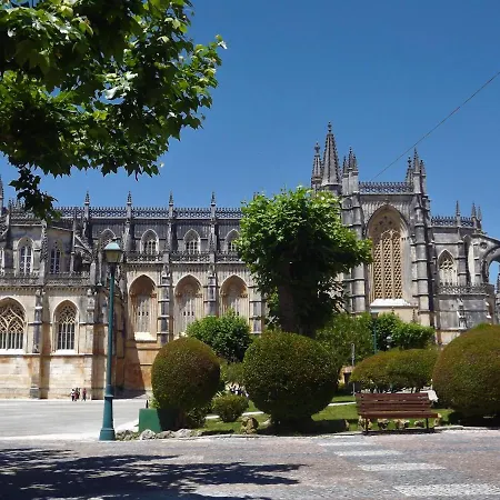 Casa Ceedina & Beauty 3* Batalha