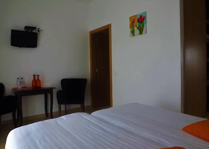 فندق مبيت وإفطار Casa Ceedina & Beauty 4*
